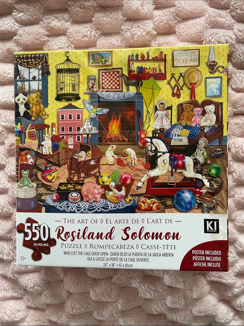 Rosiland Solomon 550-Piece Yellow Puzzle by KI puzzles 
children’s room